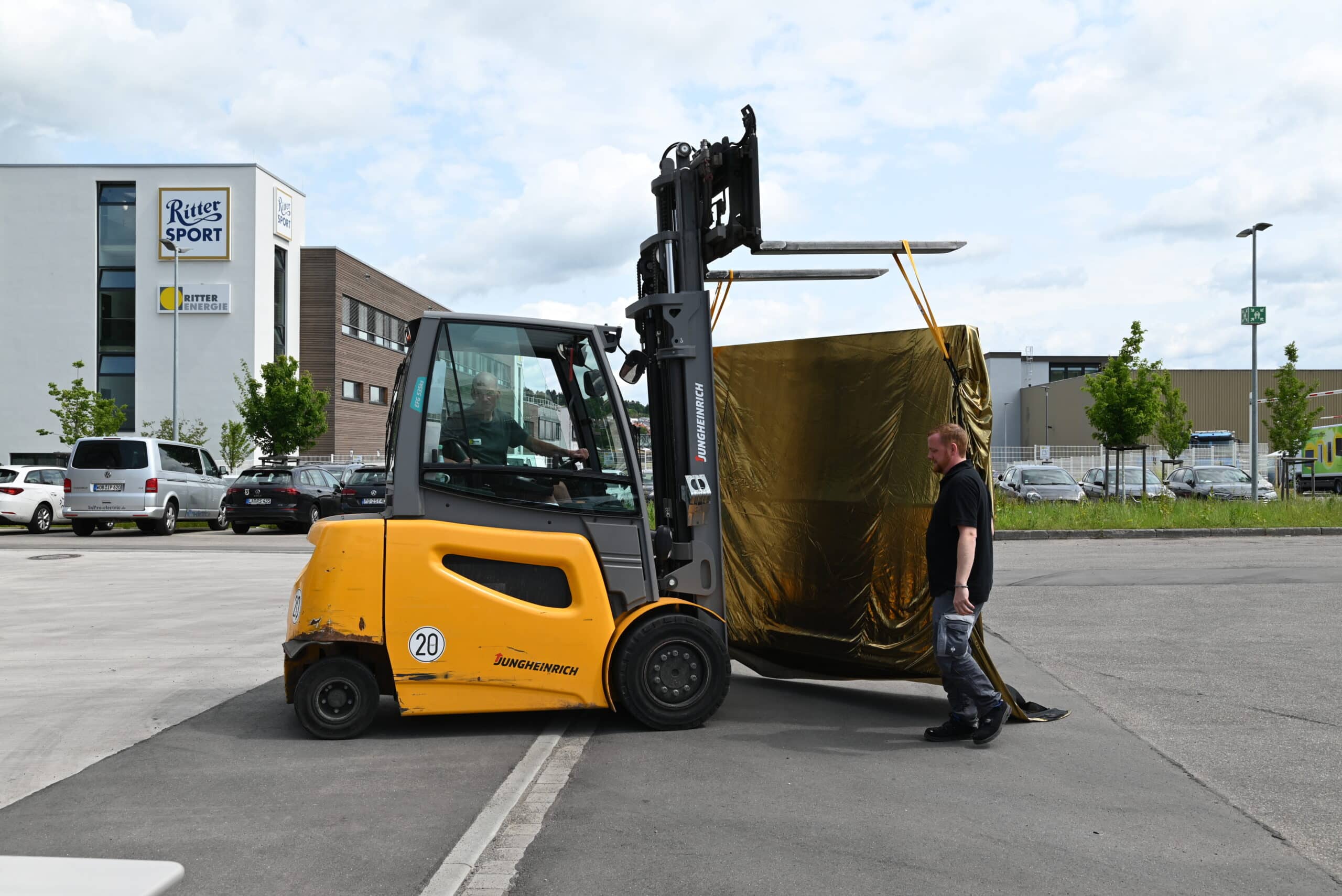 Featured image for “Produktionsmeilenstein erreicht: Letzter Kollektor für Leipzig gefertigt”